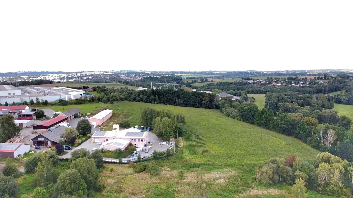 Prodej komerčního pozemku 4959 m²